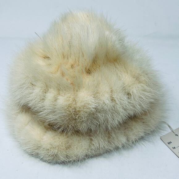 Vintage 50s / 60s Fur Hat Cream Winter Original Tag Blank Classic Tan - Picture 2 of 9